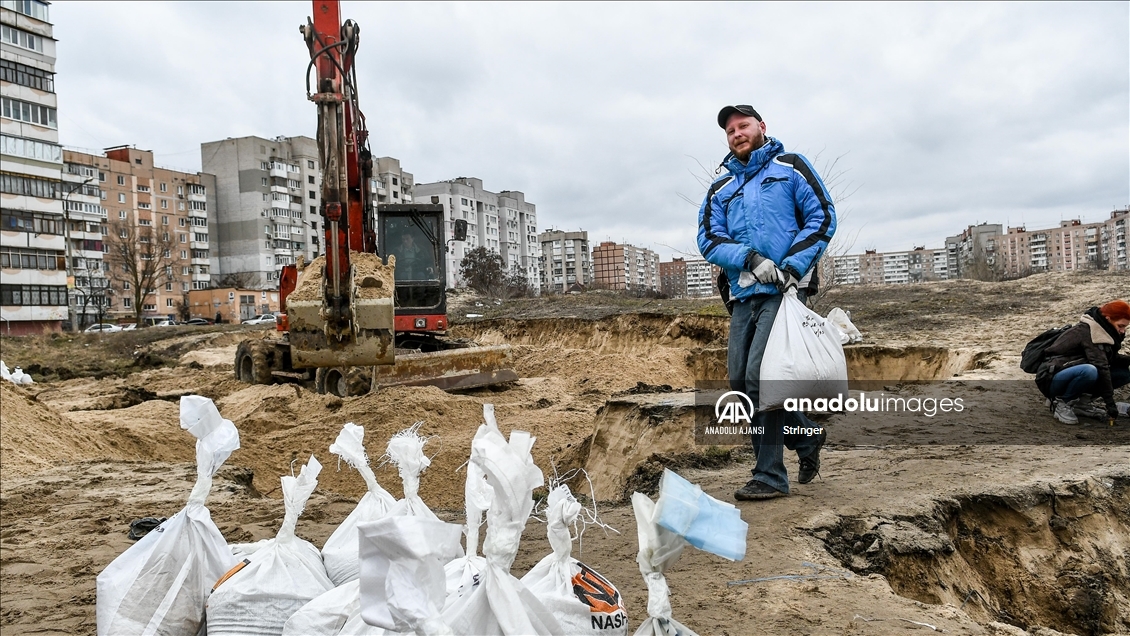 Zaporozhye'de halk kentin güvenliğine katkıda bulunmaya devam ediyor