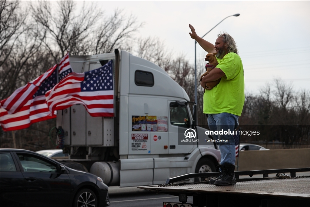 Kovid-19 aşısı karşıtı kamyoncular Washington'da