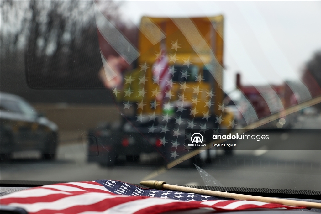 Kovid-19 aşısı karşıtı kamyoncular Washington'da