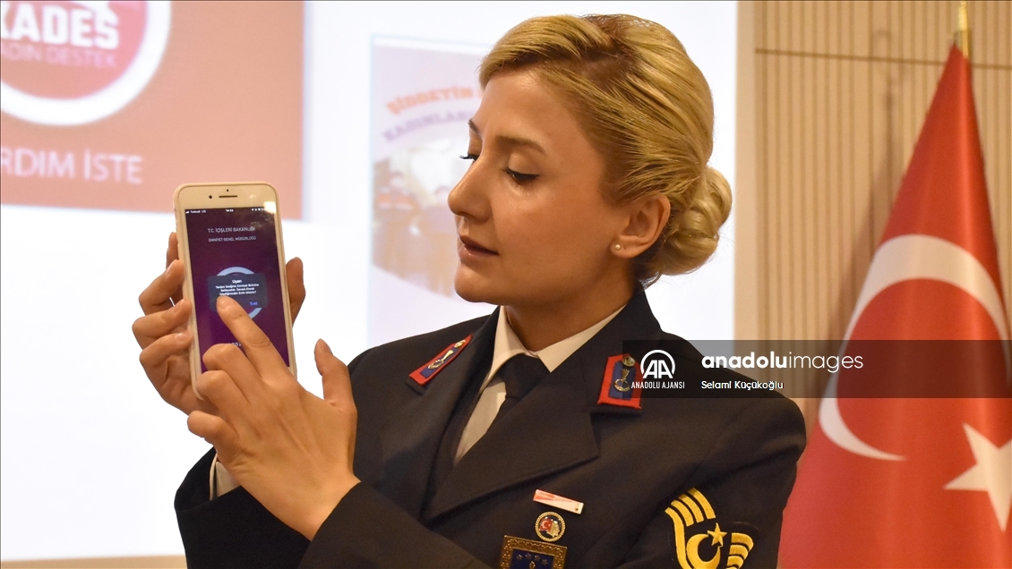 Jandarmanın kahraman kadın astsubayları hemcinslerine karşı şiddete "dur" diyor