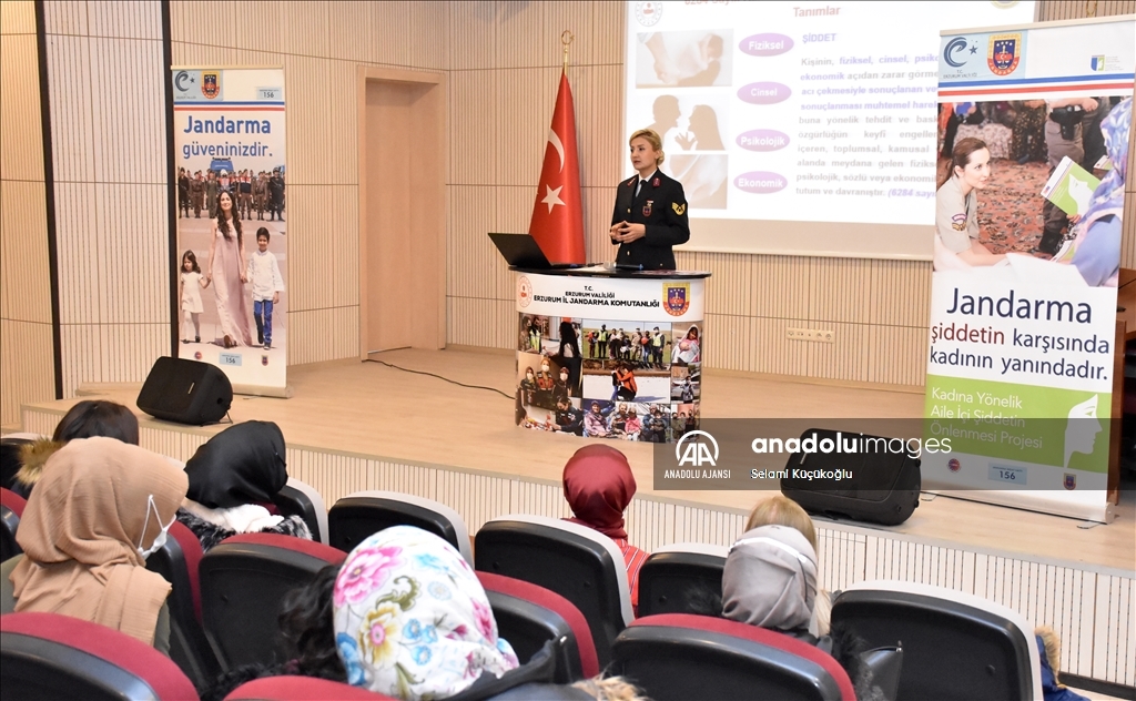 Jandarmanın kahraman kadın astsubayları hemcinslerine karşı şiddete "dur" diyor