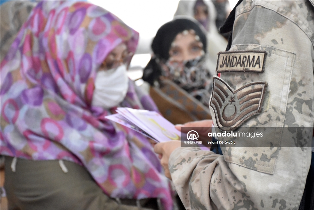 Jandarmanın kahraman kadın astsubayları hemcinslerine karşı şiddete "dur" diyor