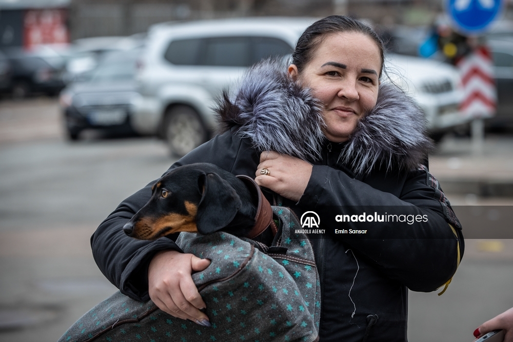 Las mujeres ucranianas enfrentan el Día Internacional de la Mujer más duro bajo la sombra de los ataques de Rusia