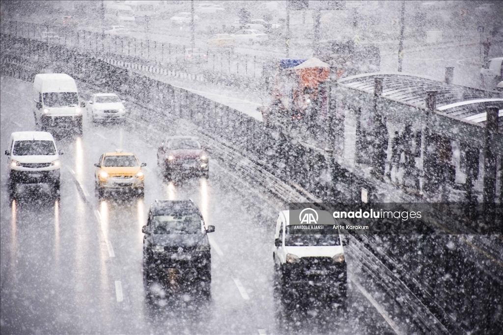 İstanbul'da kar yağışı