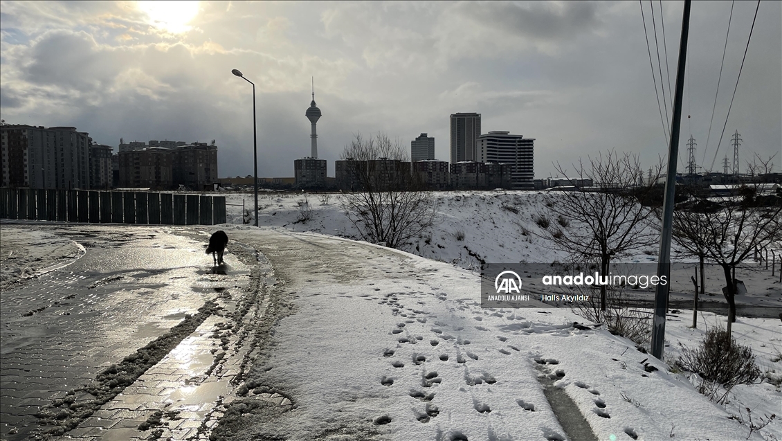 İstanbul'da kar yağışı etkili oluyor