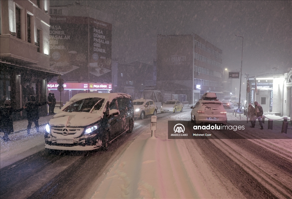 İstanbul'da kar yağışı