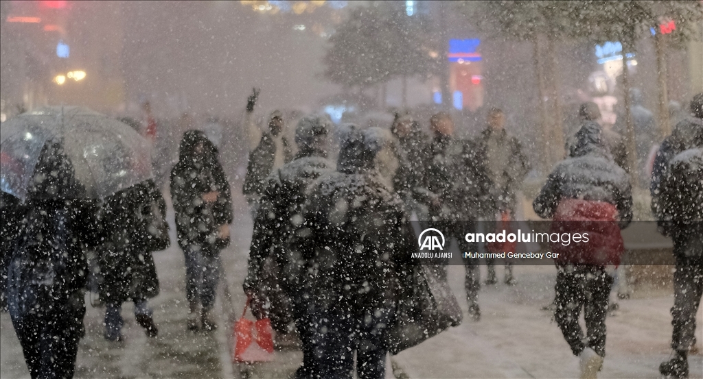 İstanbul'da kar yağışı