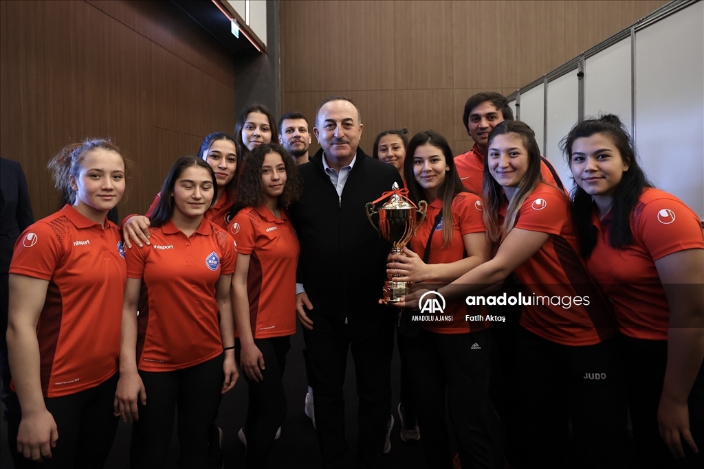 Antalya Diplomasi Forumu