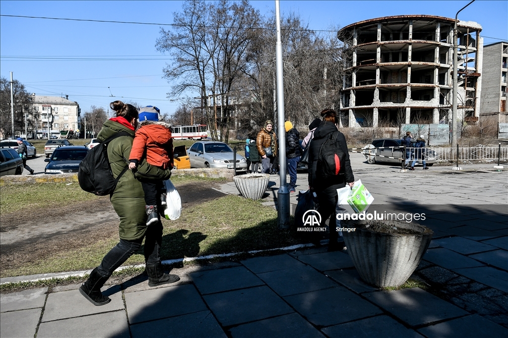 Civilians evacuated from Mariupol due to increased Russian attacks