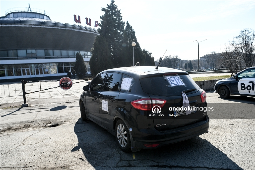 Civilians evacuated from Mariupol due to increased Russian attacks