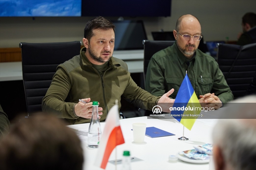 Zelenskiy, Polonya, Çekya ve Slovenya başbakanlarını Kiev'de kabul etti