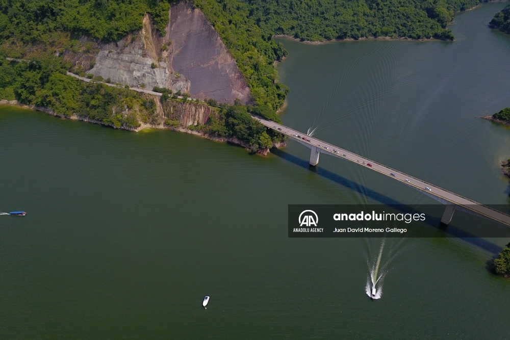 El embalse de Topocoro en Santander, Colombia