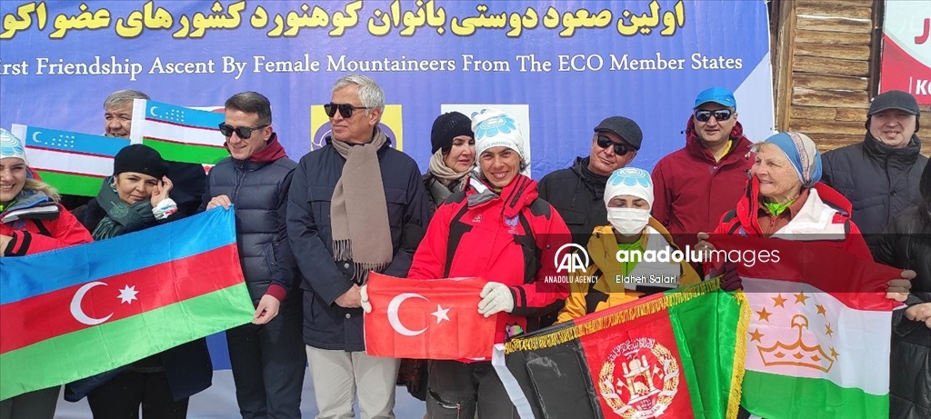 بانوان کوهنورد کشورهای عضو اکو «صعود دوستی» را در تهران رقم زدند