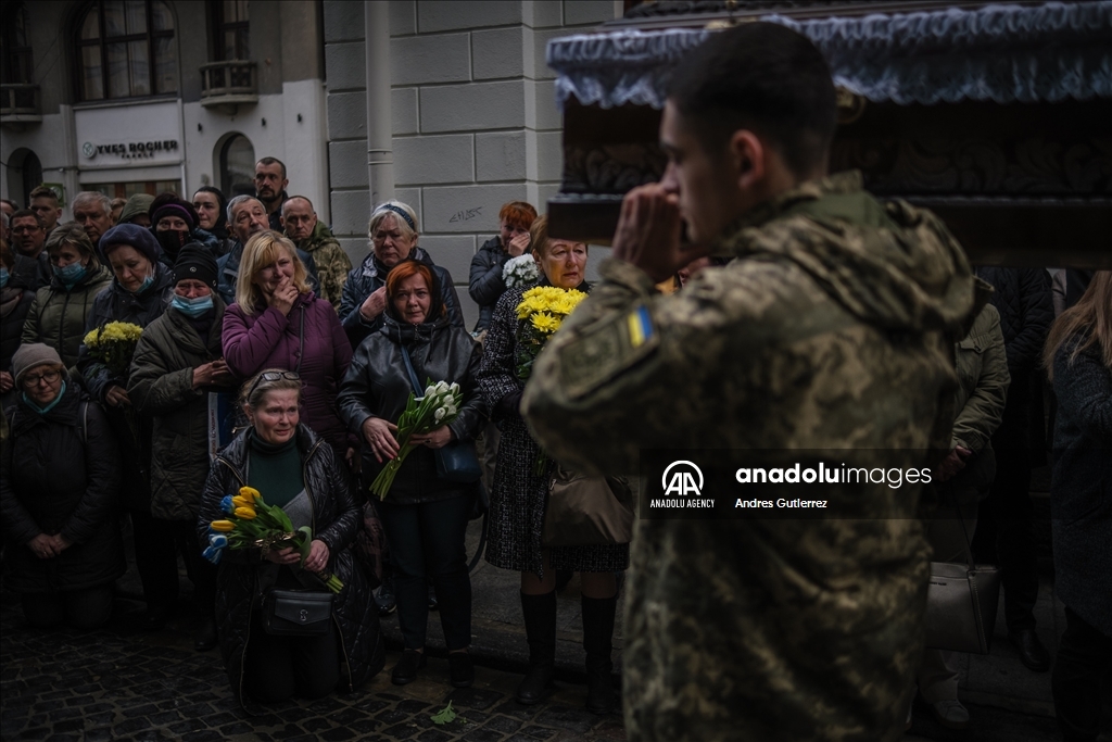 Pemakaman tentara Ukraina di Lviv