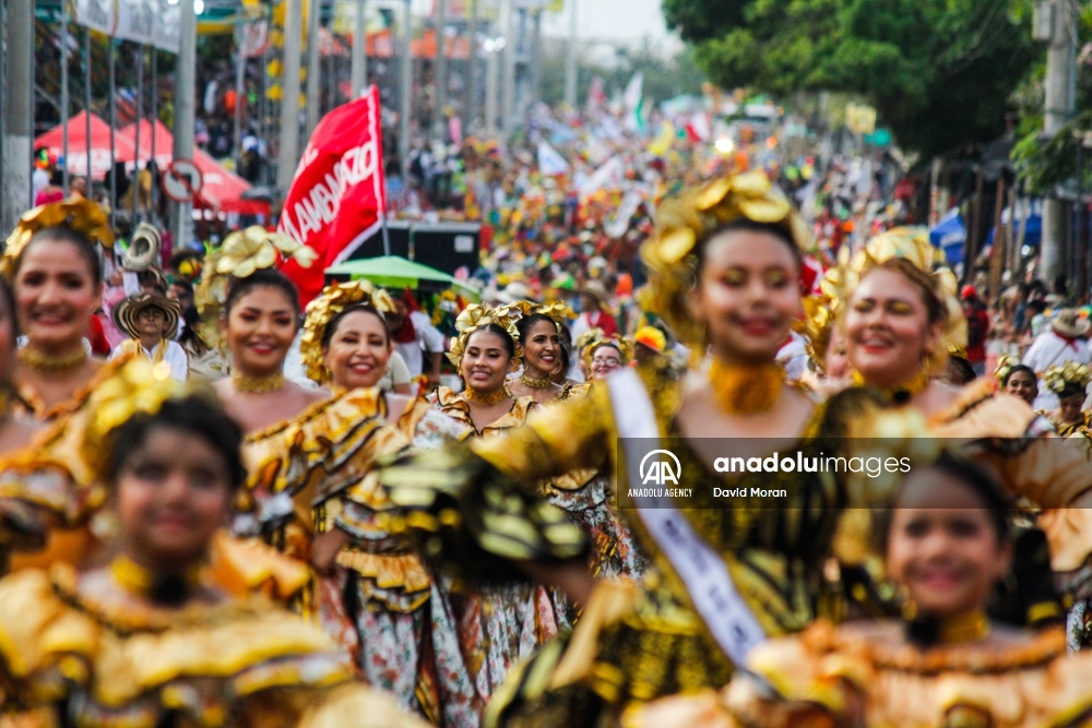 El colorido desfile del Carnaval de Barranquilla en Colombia
