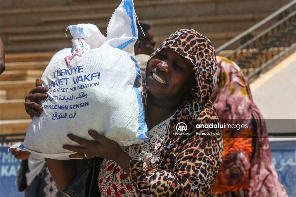 Türkiye Diyanet Vakfı Sudan'da 2 bin 500 aileye gıda yardımı yapacak