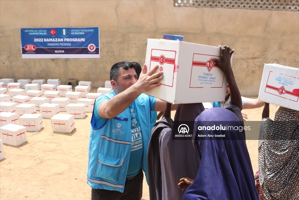 وقف الديانة التركي يدشن حملته الإغاثية لشهر رمضان المبارك