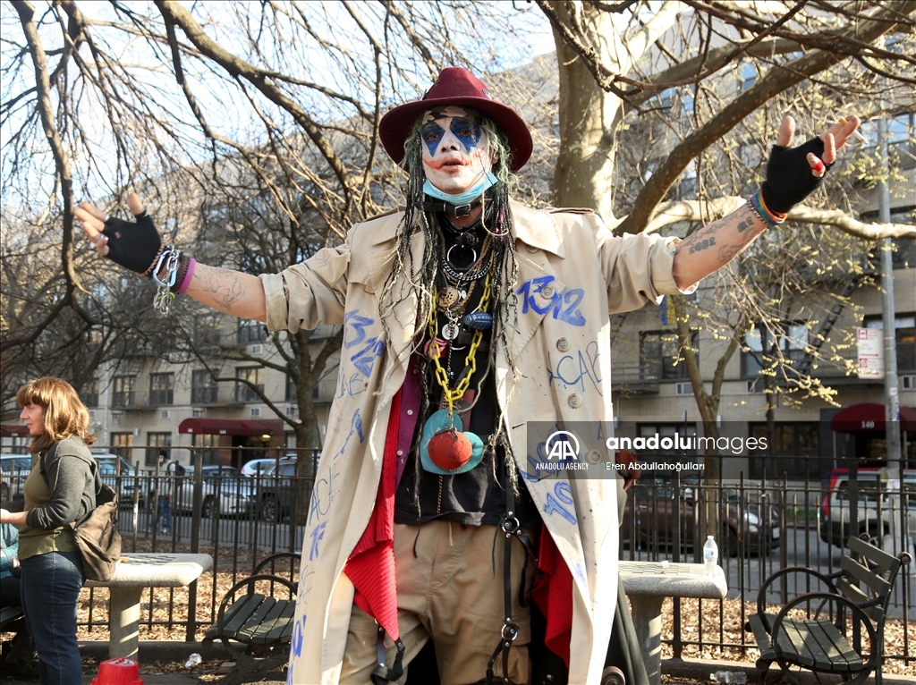 Homeless New Yorkers protest Eric Adams