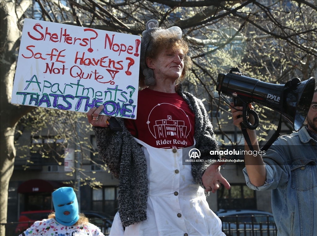 Homeless New Yorkers protest Eric Adams