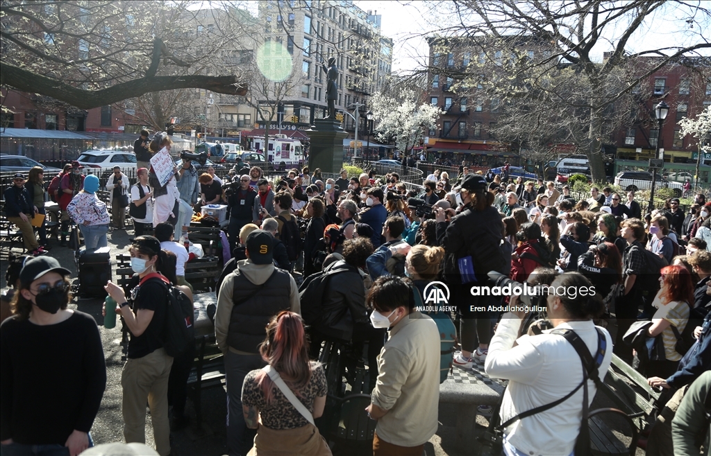 Homeless New Yorkers protest Eric Adams