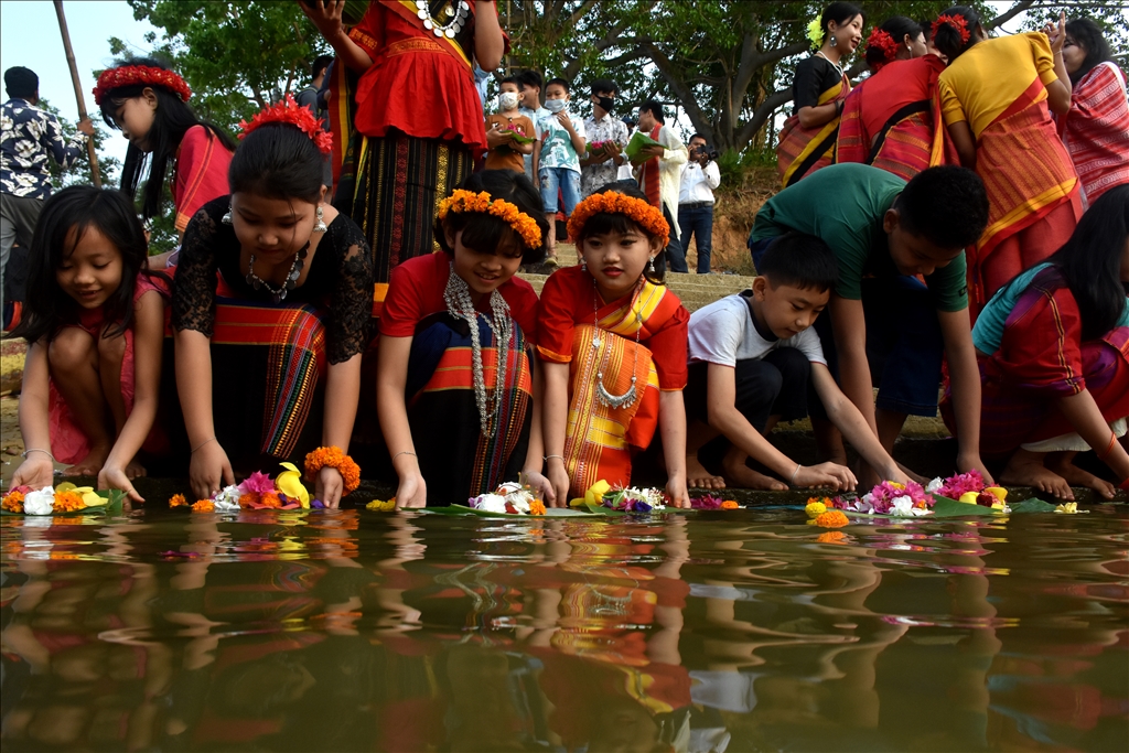 Bangladeş'te Biju festivali