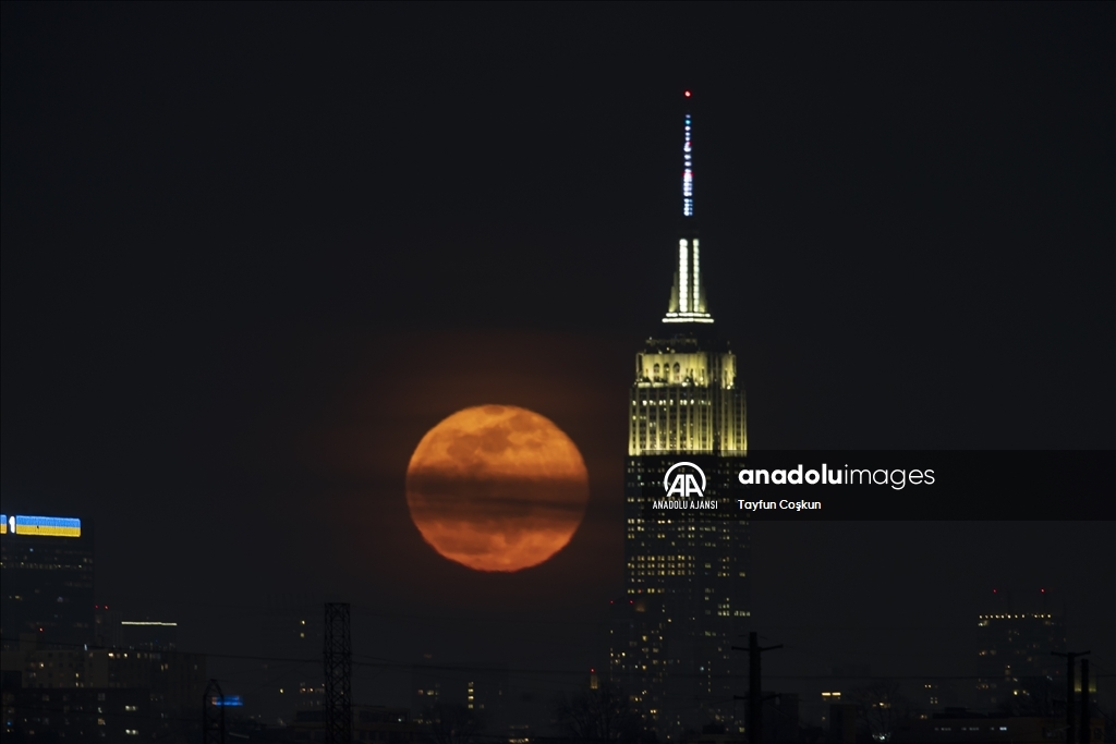 New York'ta dolunay