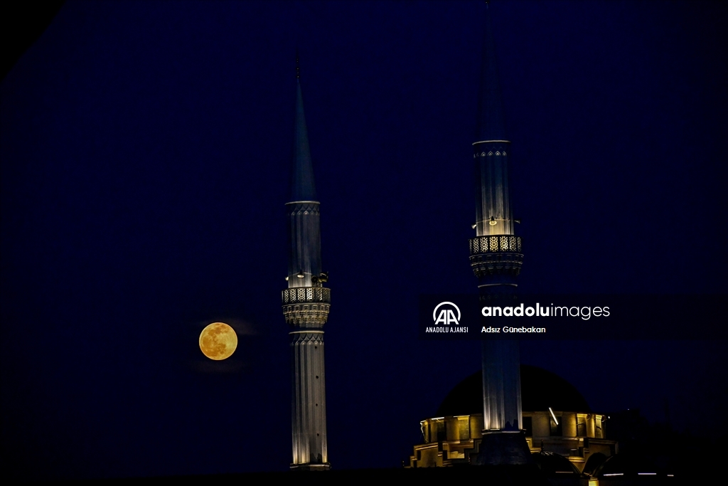 Gaziantep'te dolunay