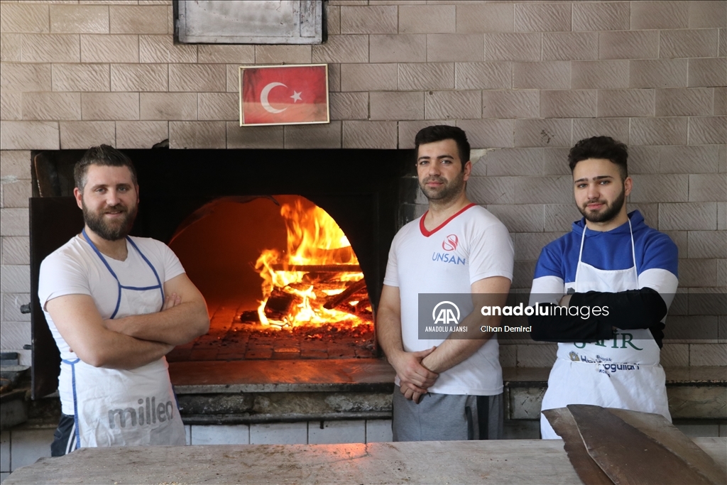 Ata mirası mayayla yapılan Kemalköy ekmeği üç kardeşin fırınından çıkıyor