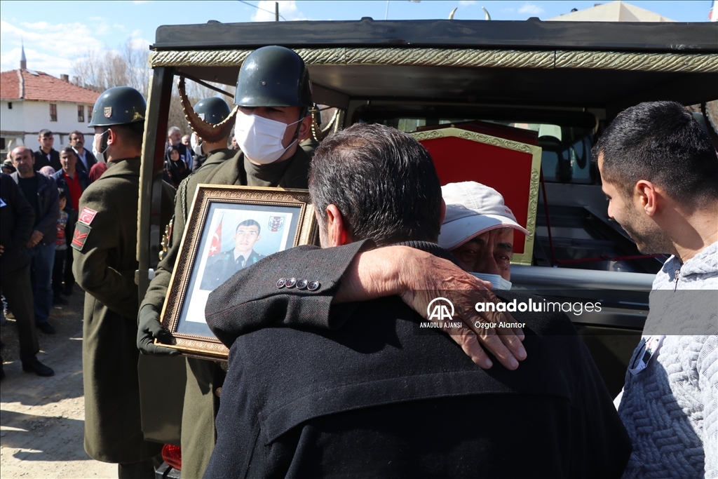 Şehit Piyade Teğmen Kaan Kanlıkuyu, Çankırı'da son yolculuğuna uğurlandı