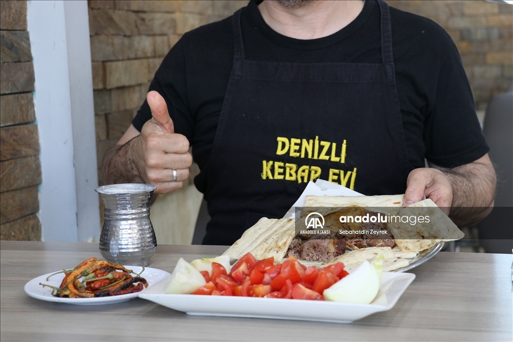 Denizli'nin tescilli lezzeti: Tandır kebabı