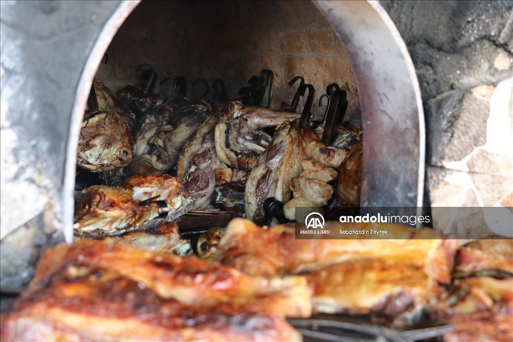 Denizli'nin tescilli lezzeti: Tandır kebabı