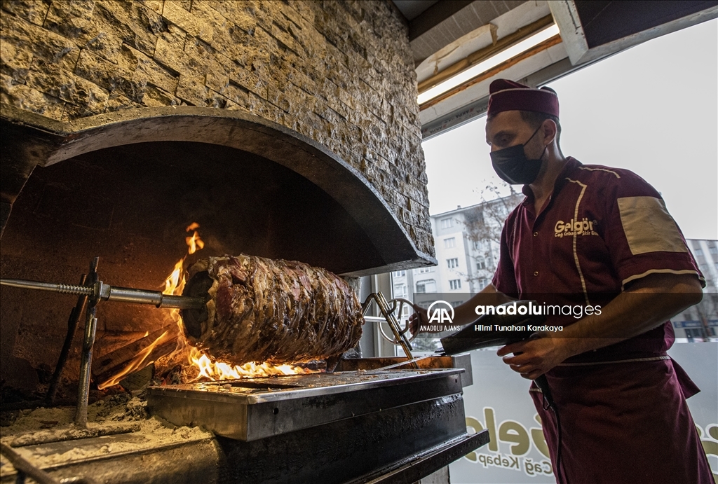 Erzurum'un tescilli lezzeti: Cağ kebabı