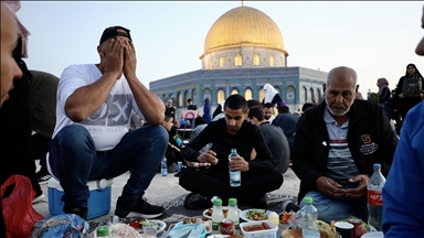 Muslims around world observe Islam's holy night of Laylat al-Qadr