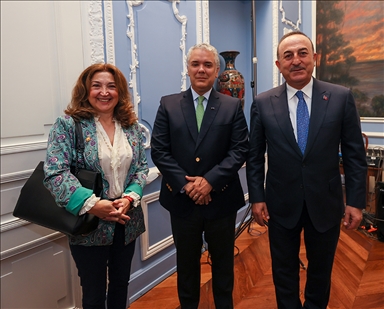 El presidente de Colombia se reunió con el ministro de Relaciones Exteriores de Turquía en Bogotá
