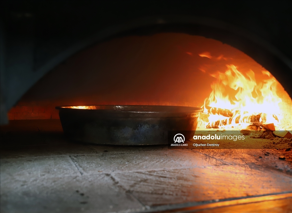 Meşe odunuyla pişen lezzet: Gerdan kebabı