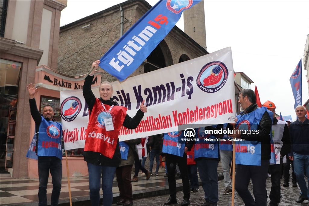 1 Mayıs Emek ve Dayanışma Günü kutlandı