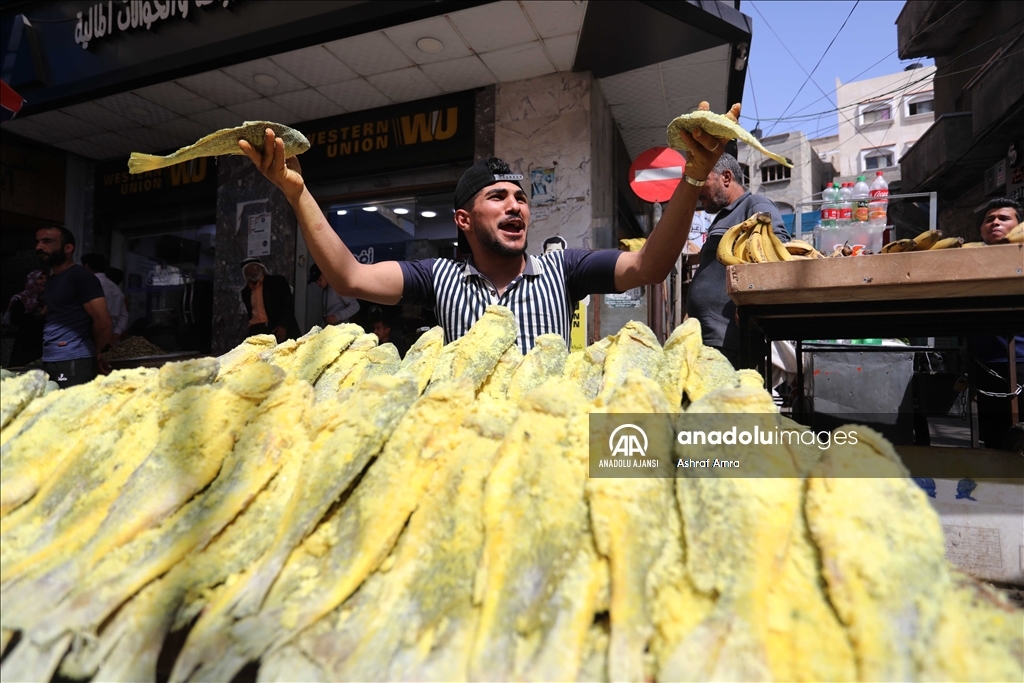 Gazze'de ramazan bayramı arifesinde alışveriş hareketliliği