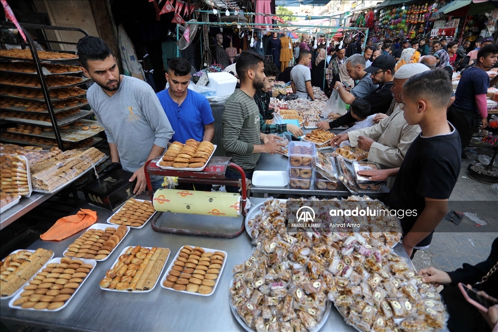 Gazze'de ramazan bayramı arifesinde alışveriş hareketliliği