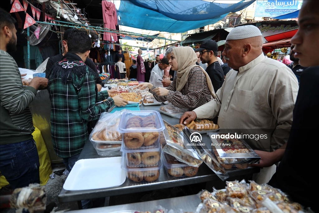 Gazze'de ramazan bayramı arifesinde alışveriş hareketliliği