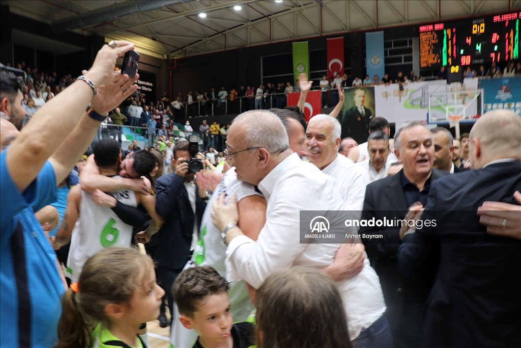 Manisa Büyükşehir Belediyespor, ING Basketbol Süper Ligi'ne yükselmeyi garantiledi