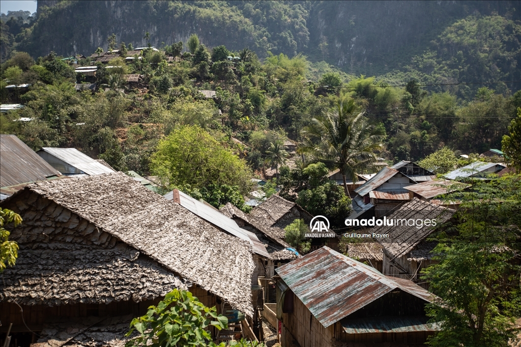 Tayland'daki Mae La mülteci kampı