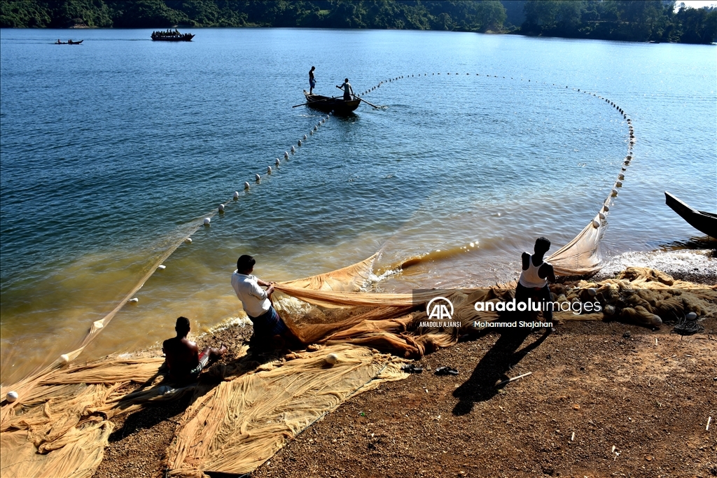 Bangladeş'teki Kaptai Gölü