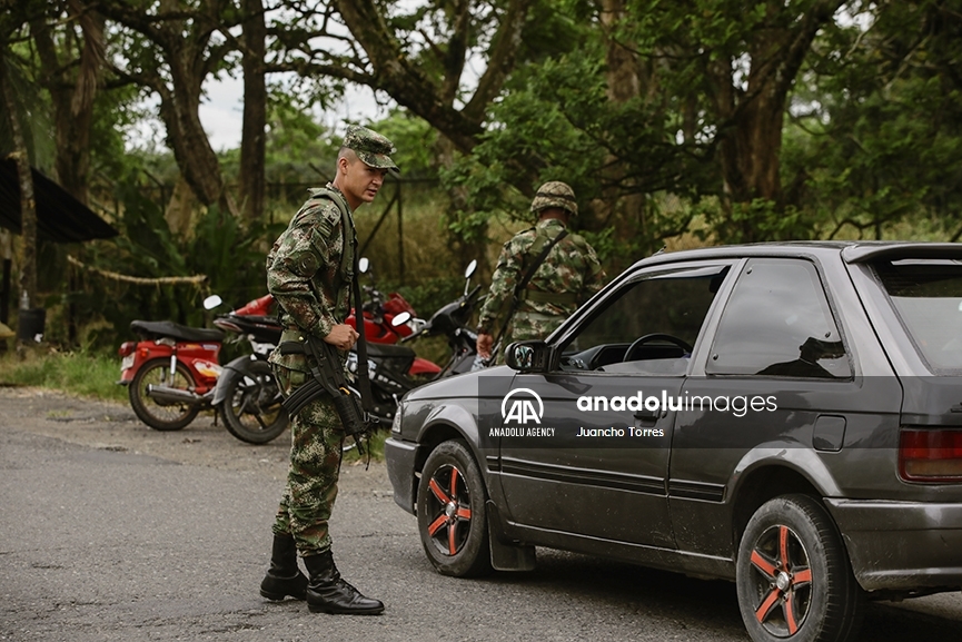 El Ejército de Colombia trata de contrarrestar el paro armado anunciado por la banda criminal Clan del Golfo, en retaliación por la extradición de 'Otoniel'