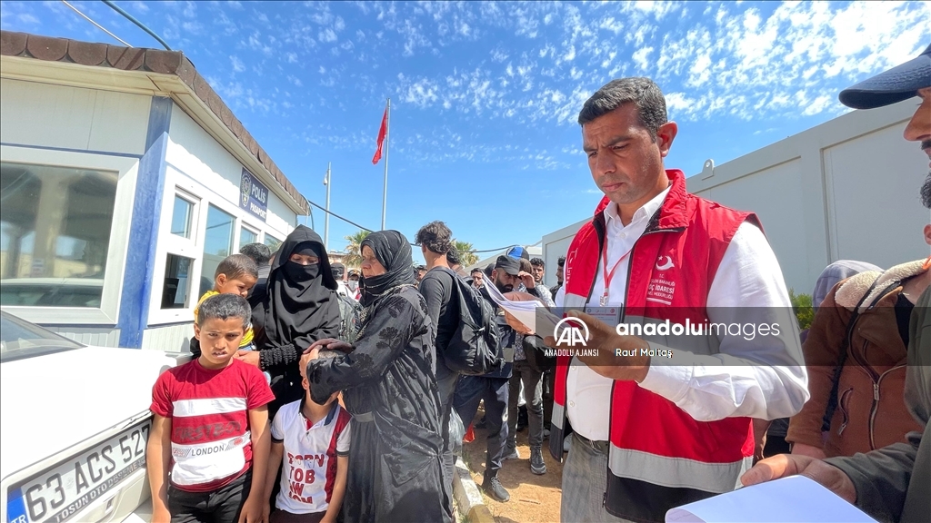 Suriyelilerin ülkelerine gönüllü geri dönüşleri sürüyor