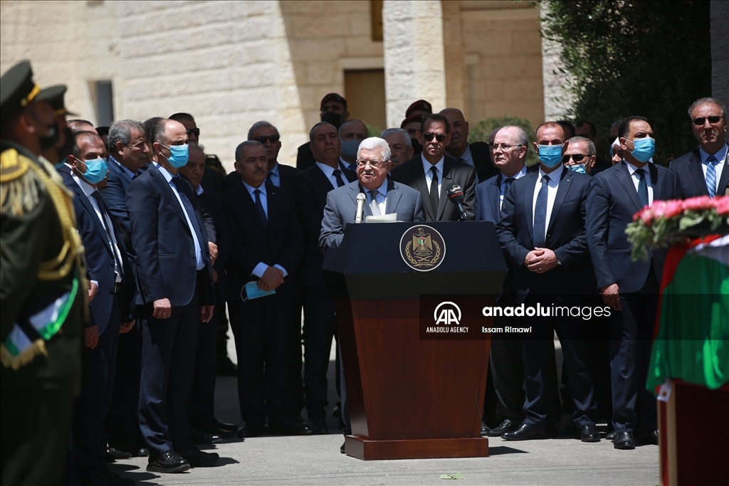 Prosesi pemakaman jurnalis Shireen Abu Akleh di Ramallah
