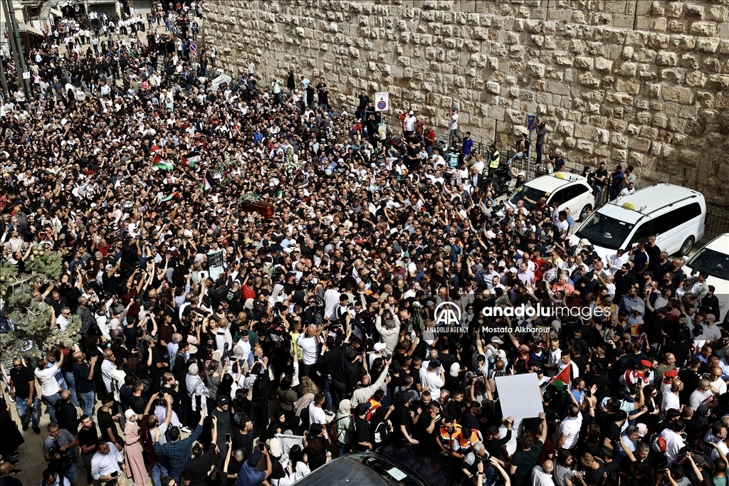 Abu Akleh's funeral procession in East Jerusalem