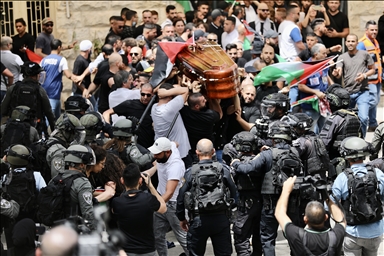 حمله نظامیان اسرائیل به مراسم جنازه ابوعاقله