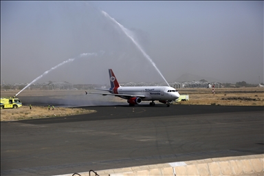 بعد توقف 6 سنوات.. استئناف الرحلات التجارية في مطار صنعاء