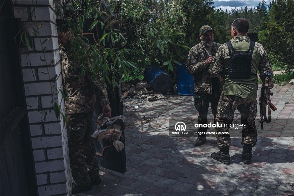 Donbas'ta konuşlanan Ukrayna askerleri