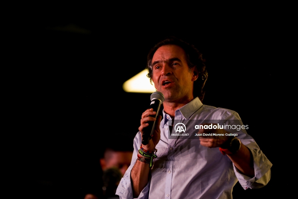 El candidato a la presidencia de Colombia Federico Gutiérrez realizó un acto de campaña en Bogotá